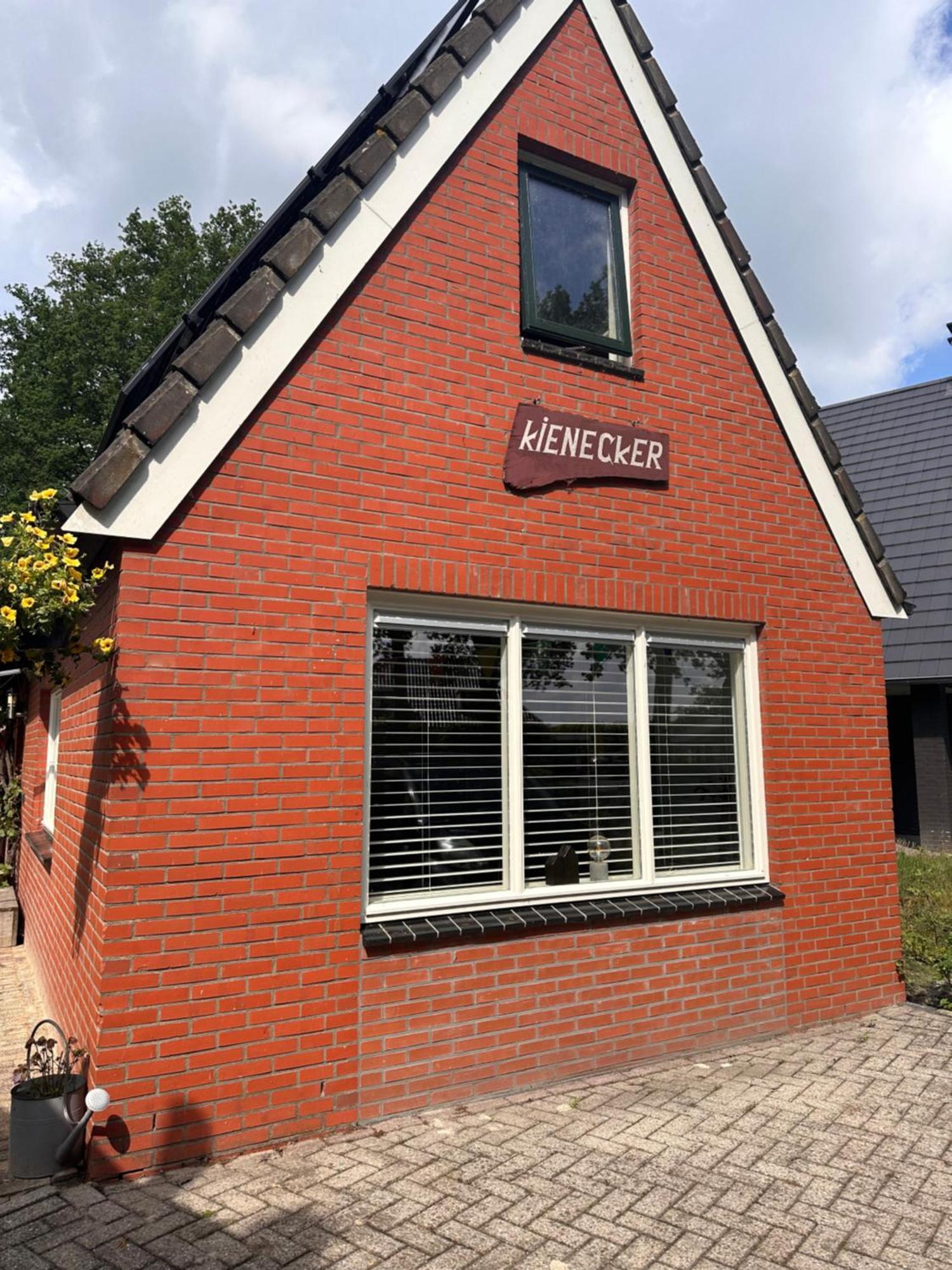 B&B Het Kleine Huisje Emmen Exterior photo